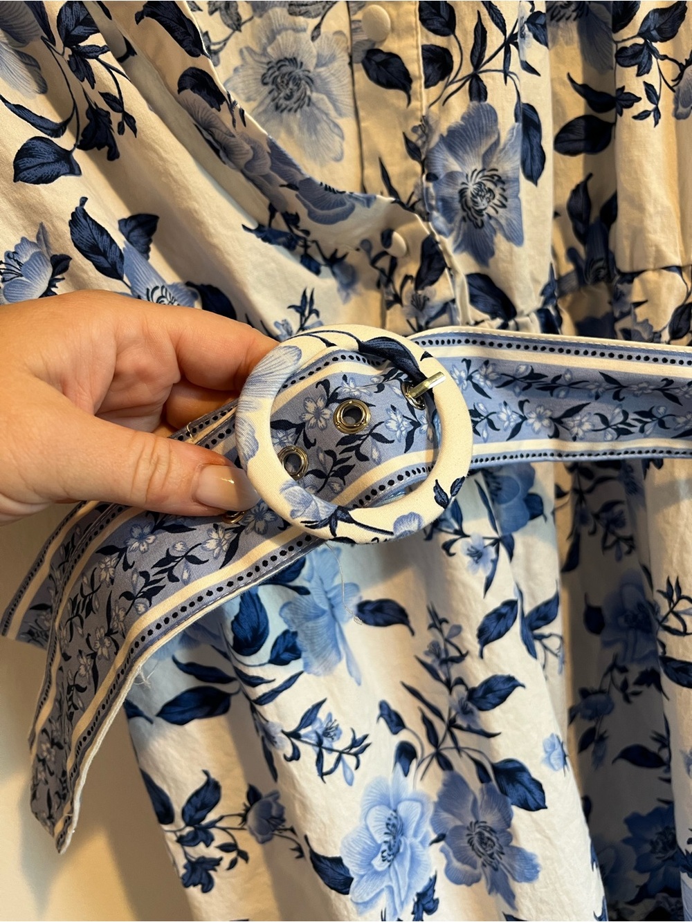 Joie Blue and White Floral Button-Up Puff Sleeve Dress - Picture 3 of 8